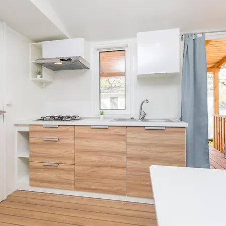 Albatross Mobile Homes On Cala Canyelles *