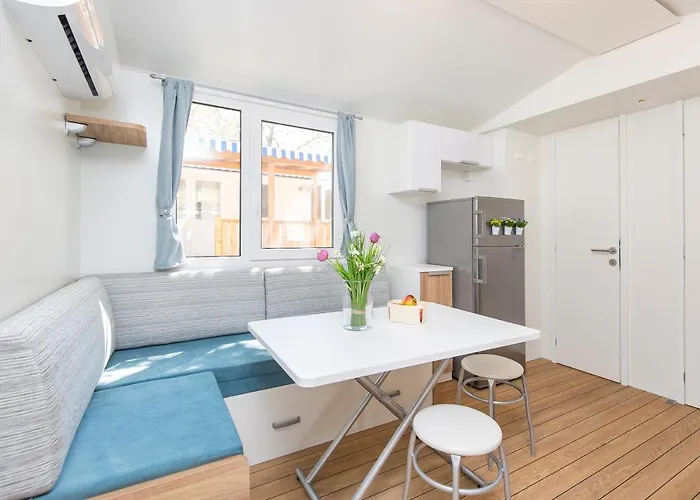 Albatross Mobile Homes On Cala Canyelles * Lloret de Mar