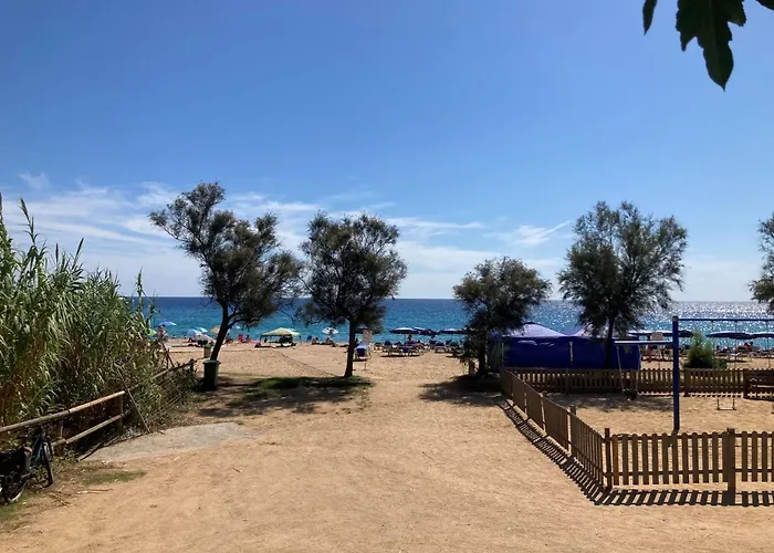 Albatross Mobile Homes On Cala Canyelles يوريت دي مار
